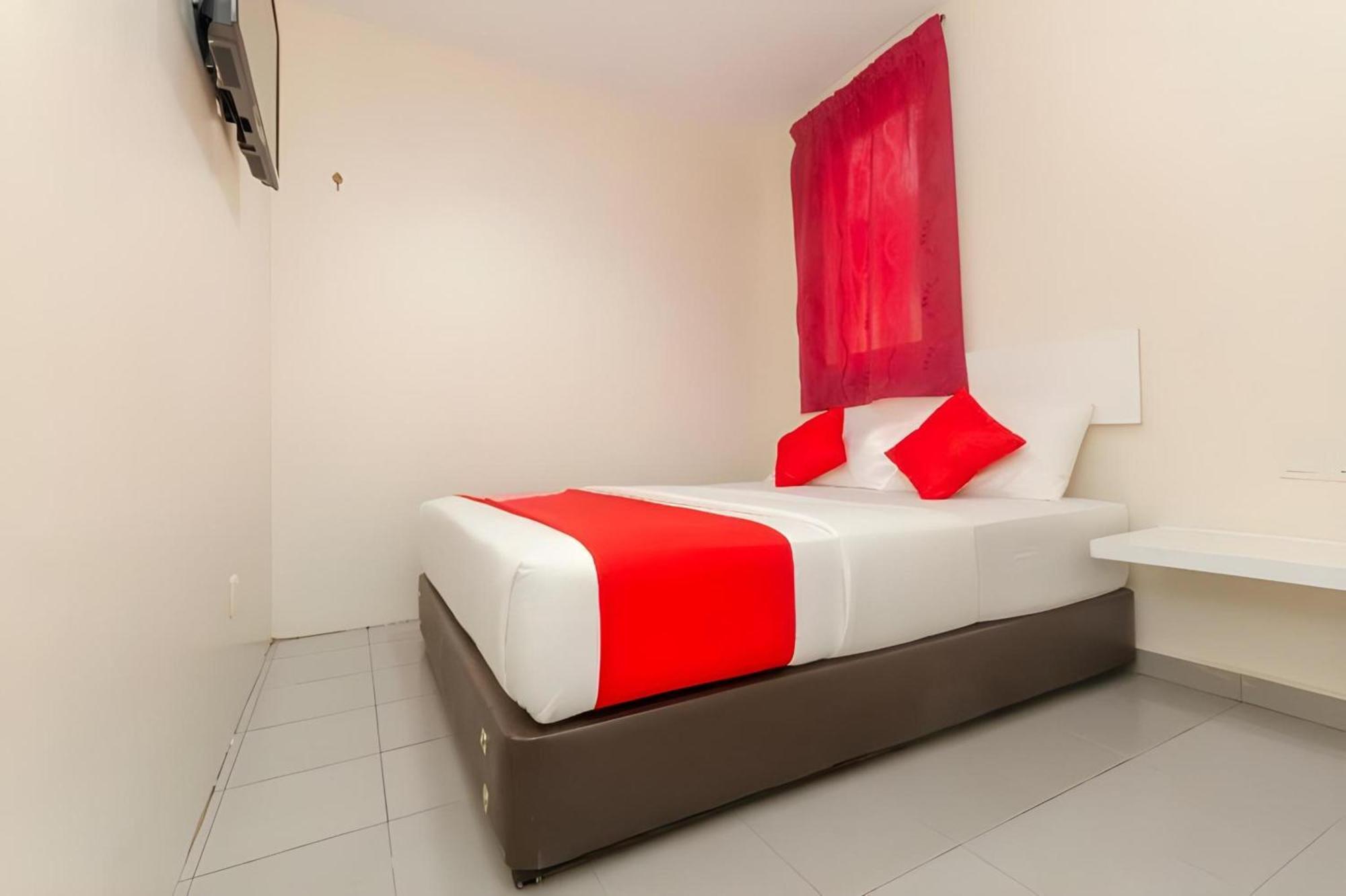 Skudai Hotel מראה חיצוני תמונה
