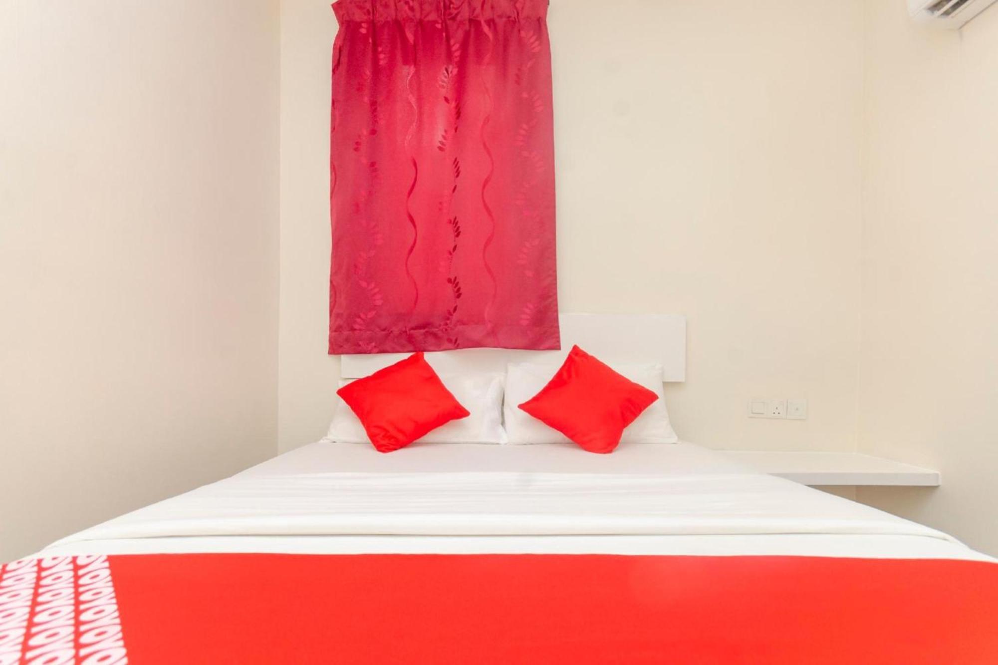 Skudai Hotel מראה חיצוני תמונה
