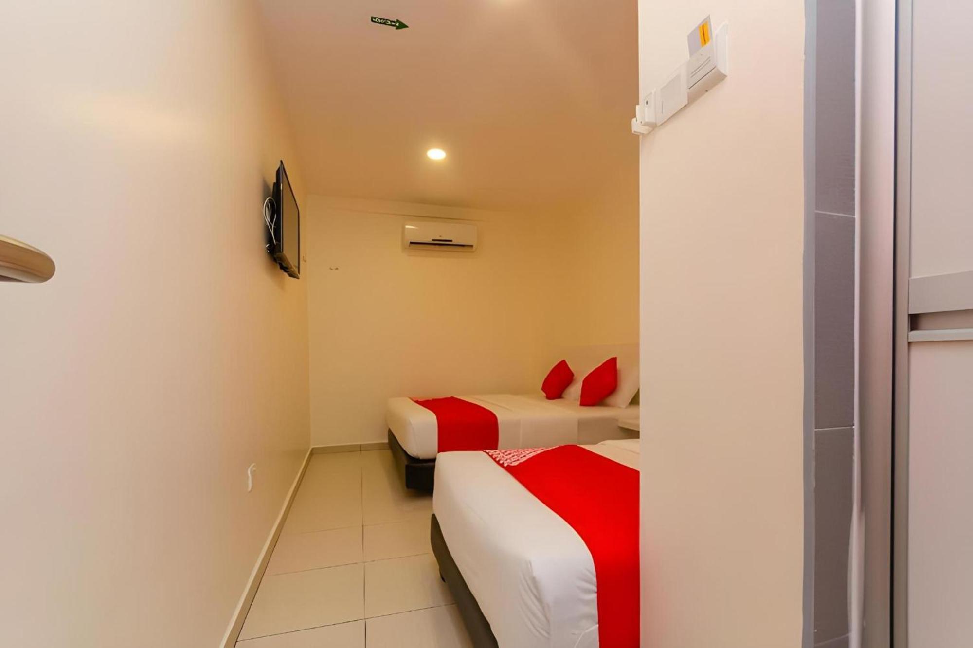 Skudai Hotel מראה חיצוני תמונה